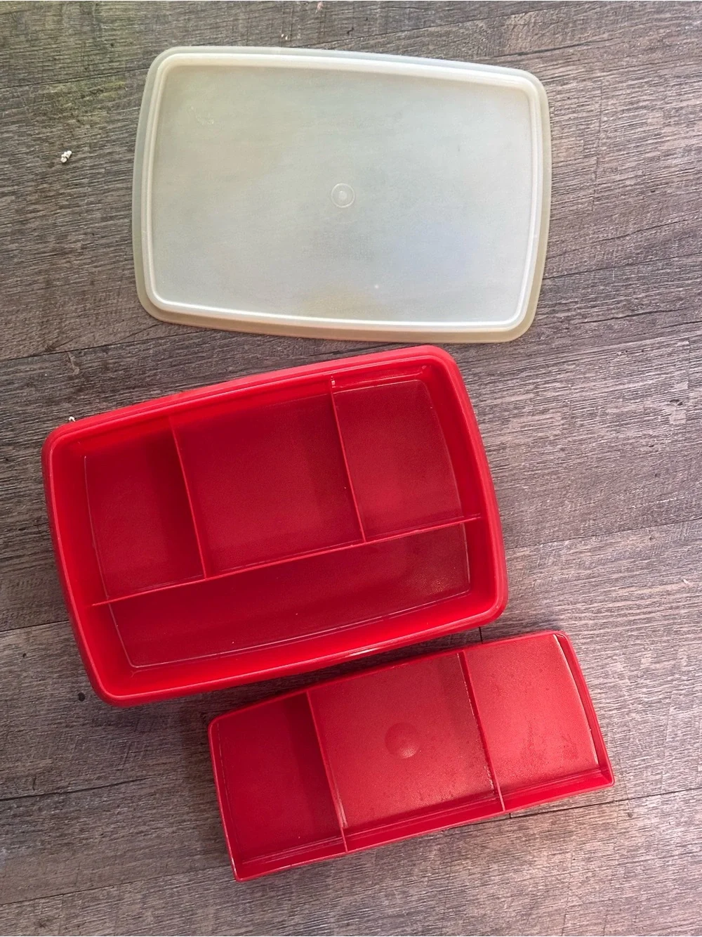 Vintage Tupperware TupperCraft Container Craft Box Tackle Organizer Red Snackle